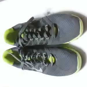 Nike LunarGlide 2 Running Shoes